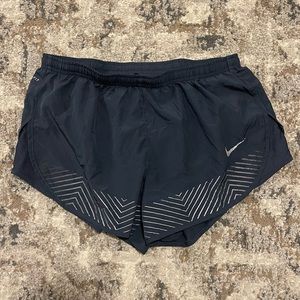 Nike Running Shorts w Liner, zipper pocket